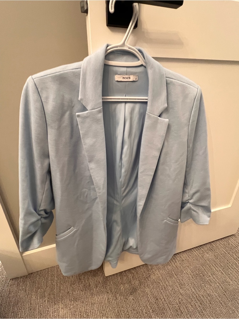 Ricki’s Blazer, size medium, like new condition